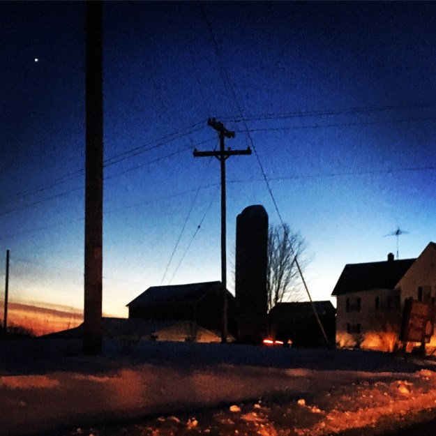 2016-12_country-road